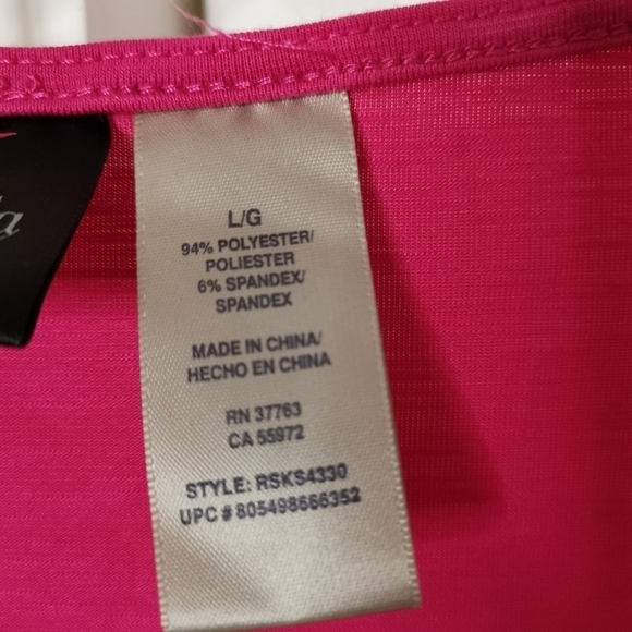 Pink ruffle top - Picture 5 of 9